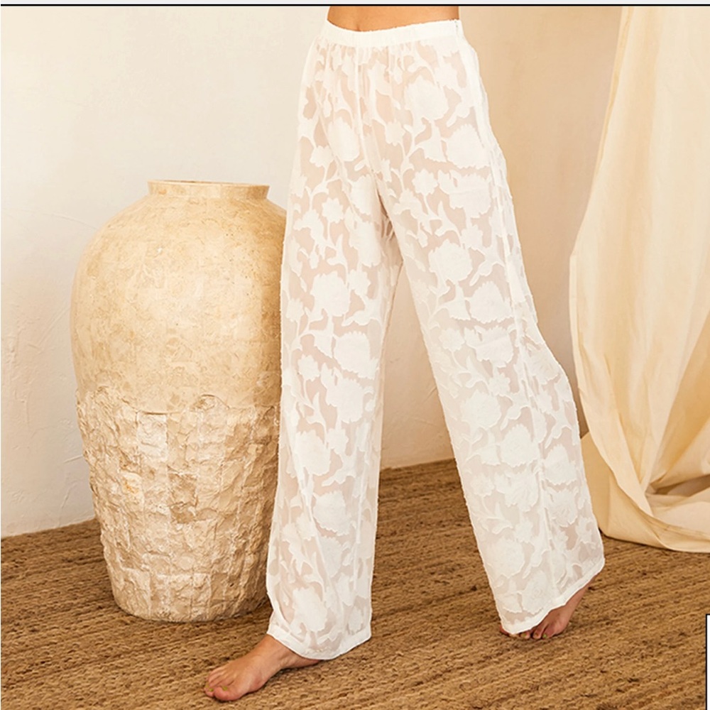 PacSun Dipping Daisys White Milan Pants Large